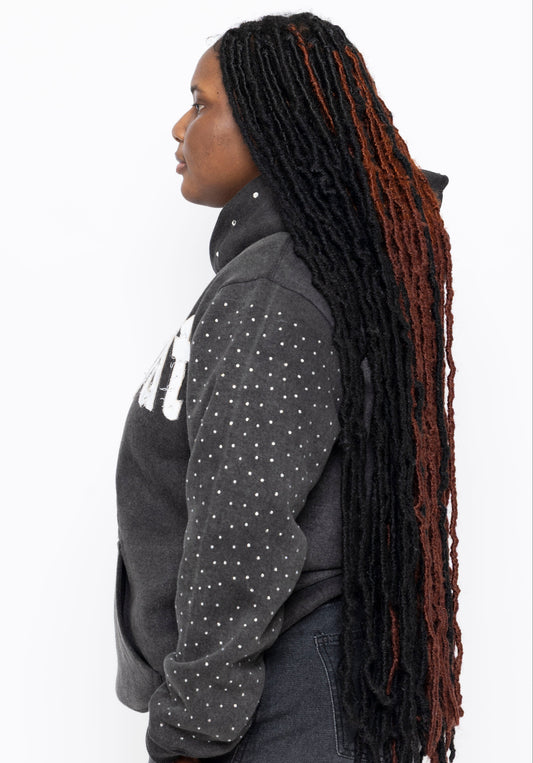 LET IT OUT Rhinestone Hoodie (Gray)