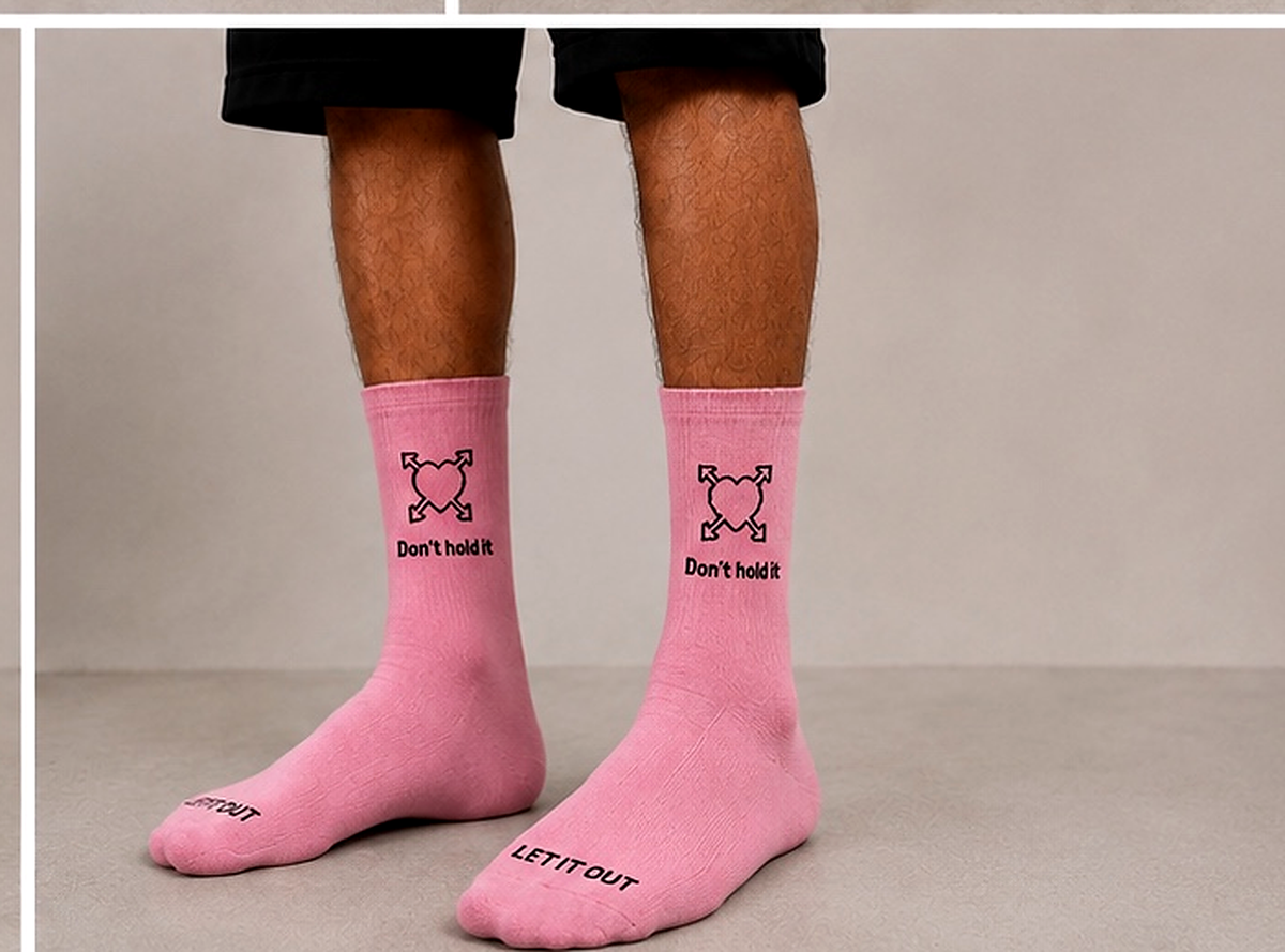 LET IT OUT - Don't Hold It Socks