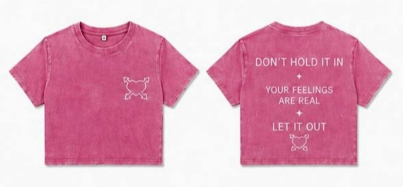 LET IT OUT Women’s Fitted Tee