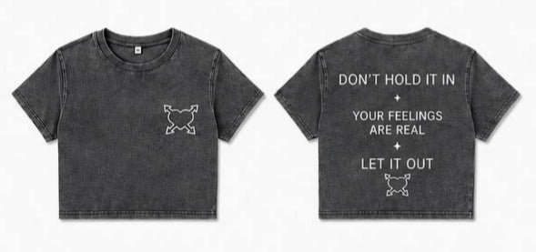LET IT OUT Women’s Fitted Tee